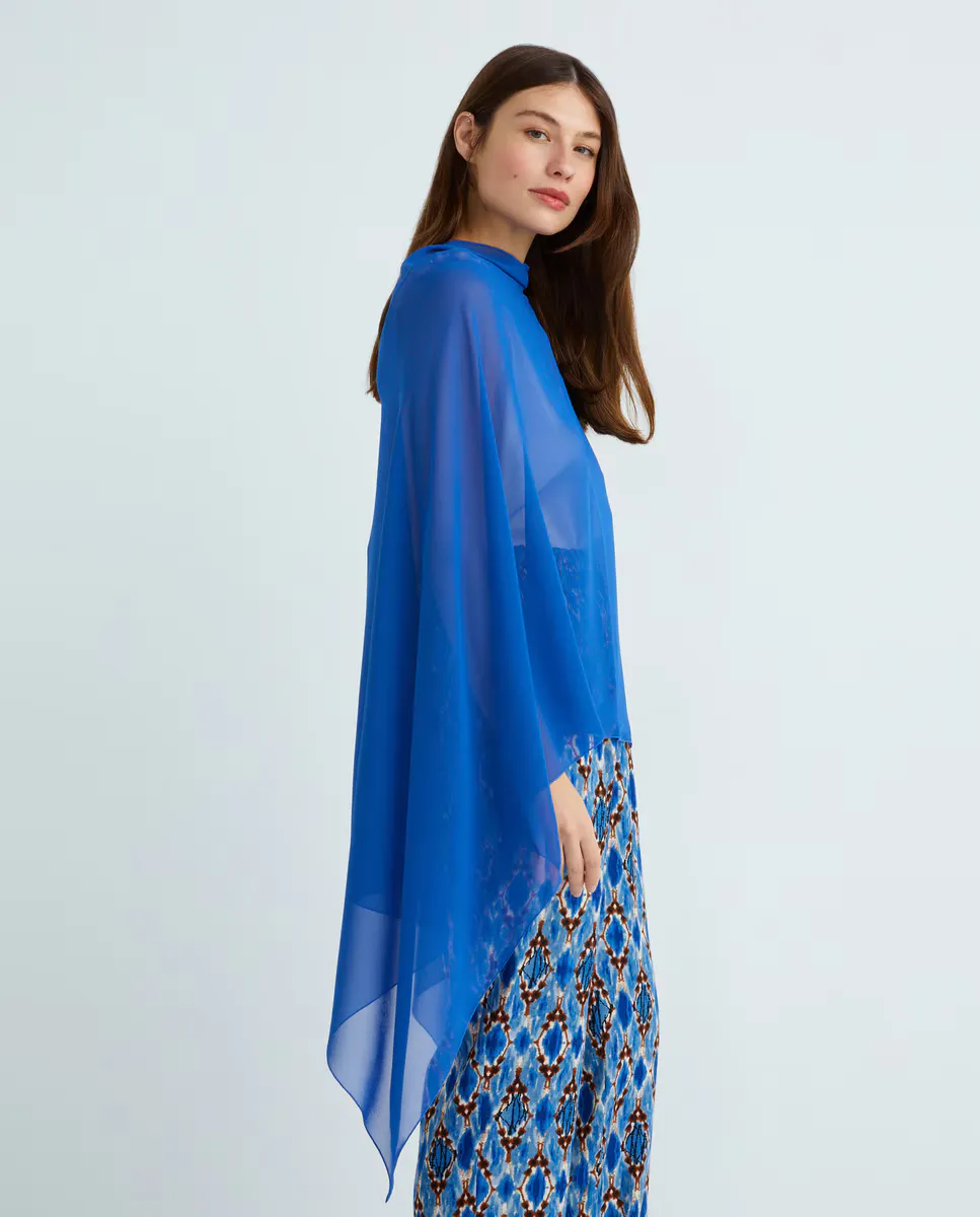 Гладкий шарф фиксируется на спине Banarassi, синий
Гладкий шарф фиксируется на спине Banarassi, синий