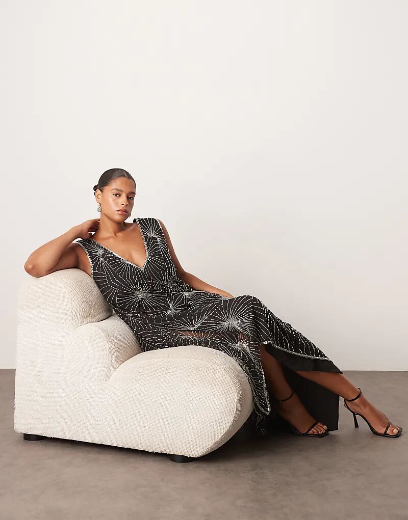 Платье миди ARRANGE Curve deco с линейным декором и асимметричным кроем черного цвета
Платье миди ARRANGE Curve deco с линейным декором и асимметричным кроем черного цвета