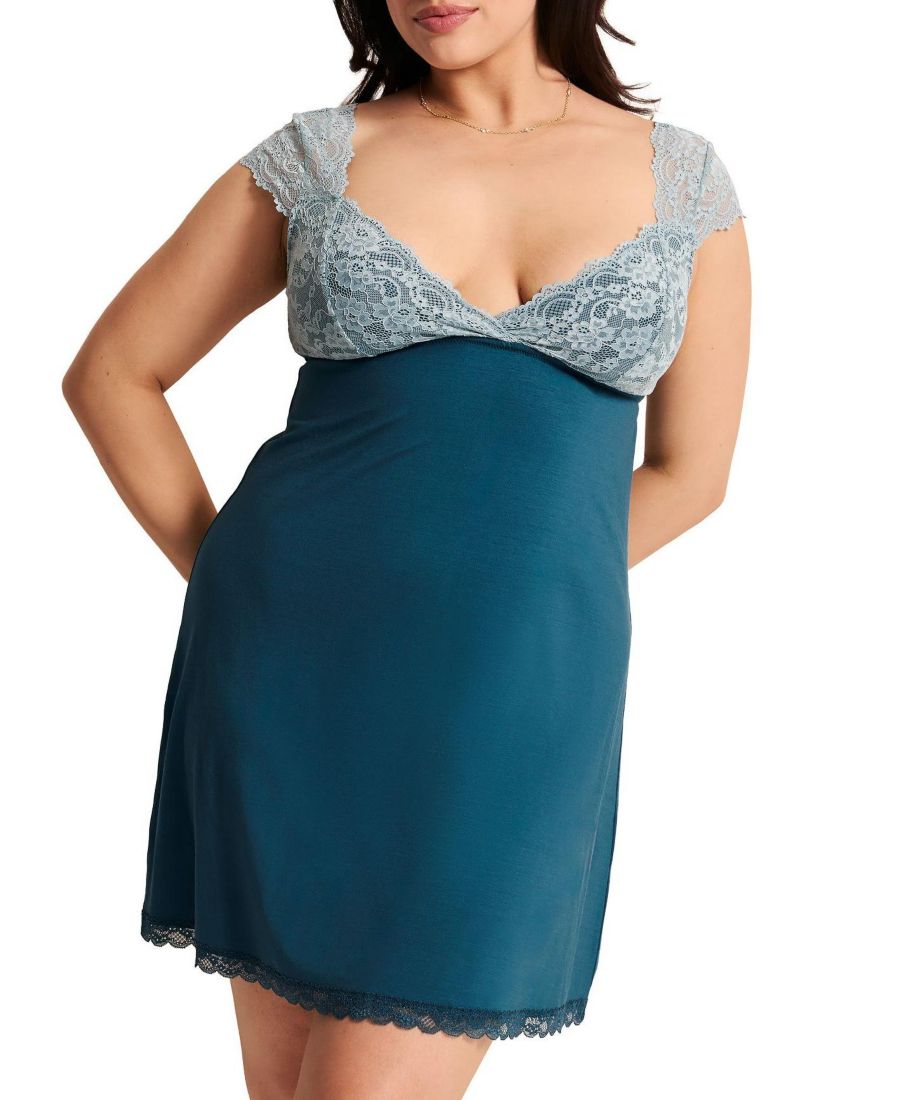 Комбинезон "Джульетта" больших размеров Adore Me, Dark blue
Комбинезон "Джульетта" больших размеров Adore Me, Dark blue