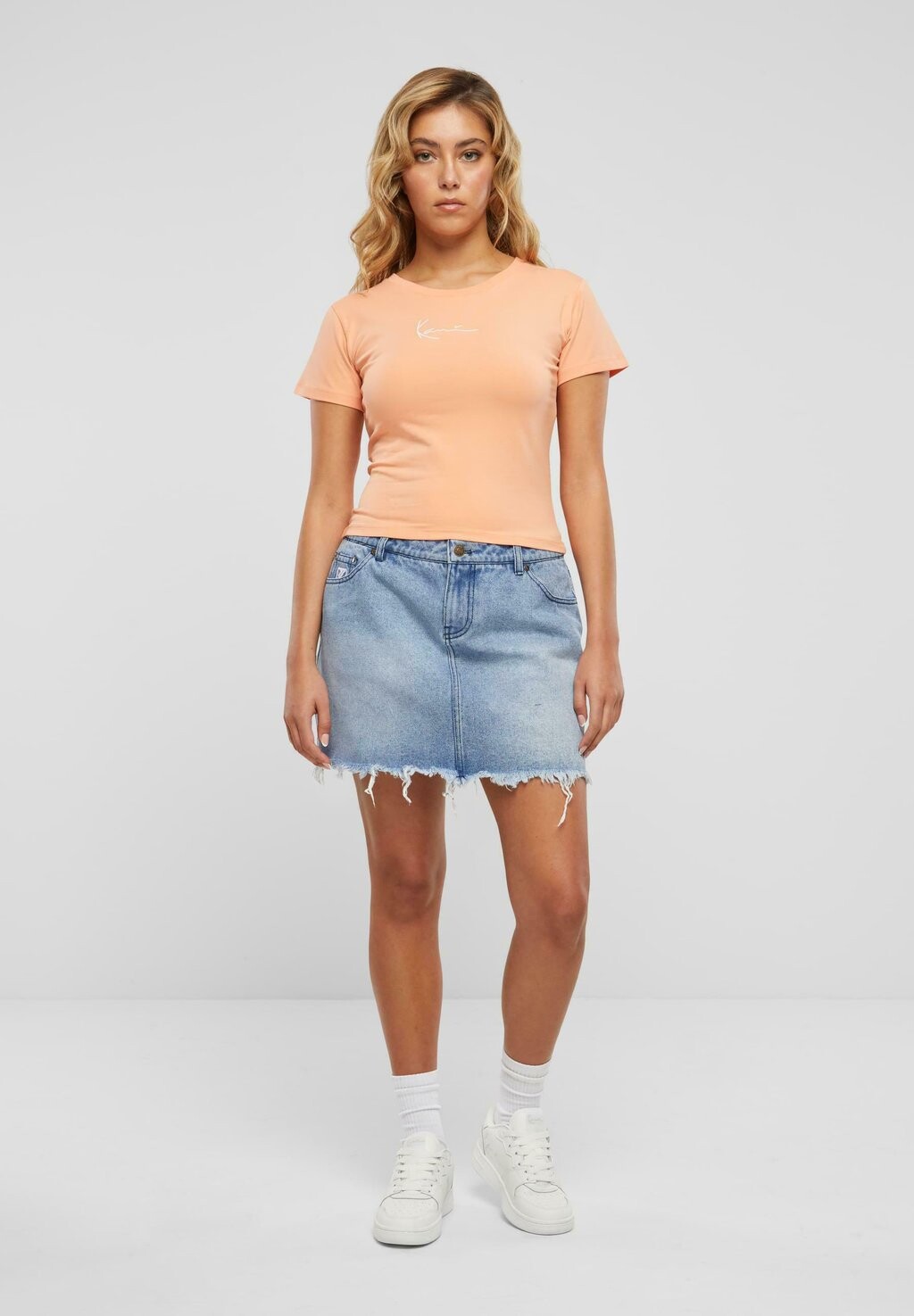 Футболка с принтом Small Signature Essential Karl Kani, оранжевый
Футболка с принтом Small Signature Essential Karl Kani, оранжевый