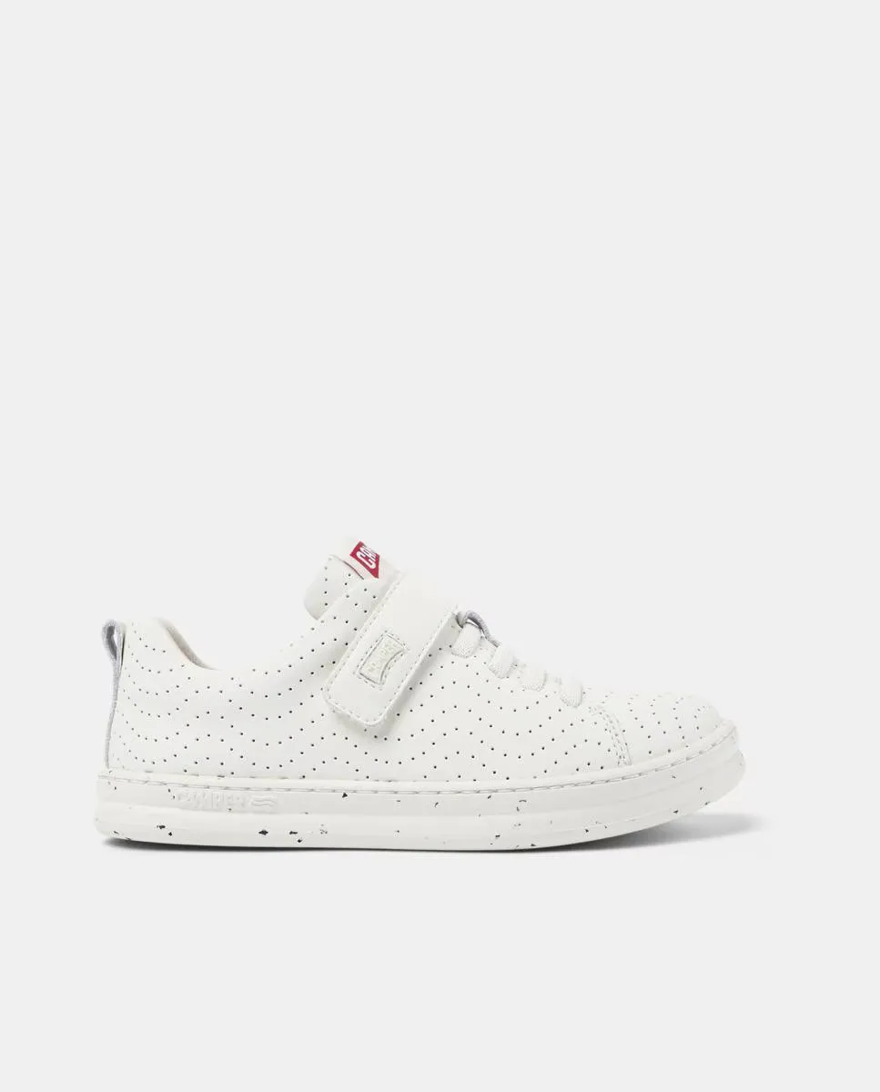 Детские кроссовки из гладкой кожи с застежкой-липучкой Camper, белый
Детские кроссовки из гладкой кожи с застежкой-липучкой Camper, белый