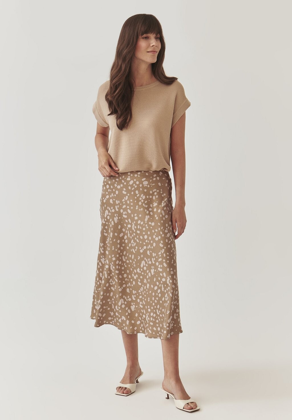 Юбка А-силуэта TATUUM, бежевый
Юбка А-силуэта TATUUM, бежевый