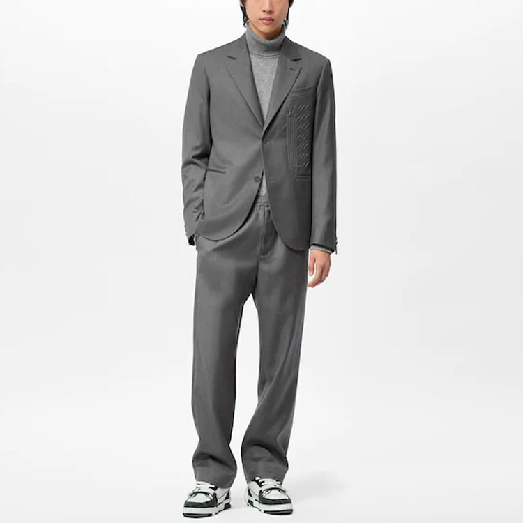Новые квартальные продукты LV Business Suit Men Grey Louis Vuitton, серый
Новые квартальные продукты LV Business Suit Men Grey Louis Vuitton, серый