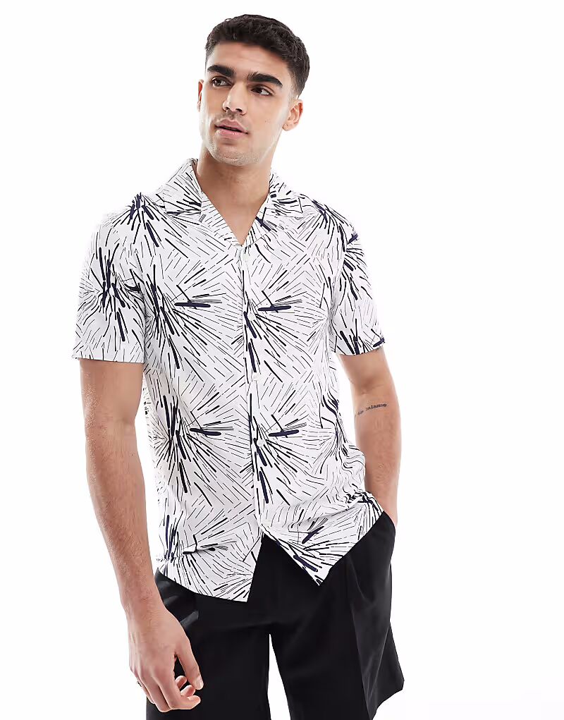 Рубашка French Connection с короткими рукавами и принтом «Темно-синий» белого цвета
Рубашка French Connection с короткими рукавами и принтом «Темно-синий» белого цвета