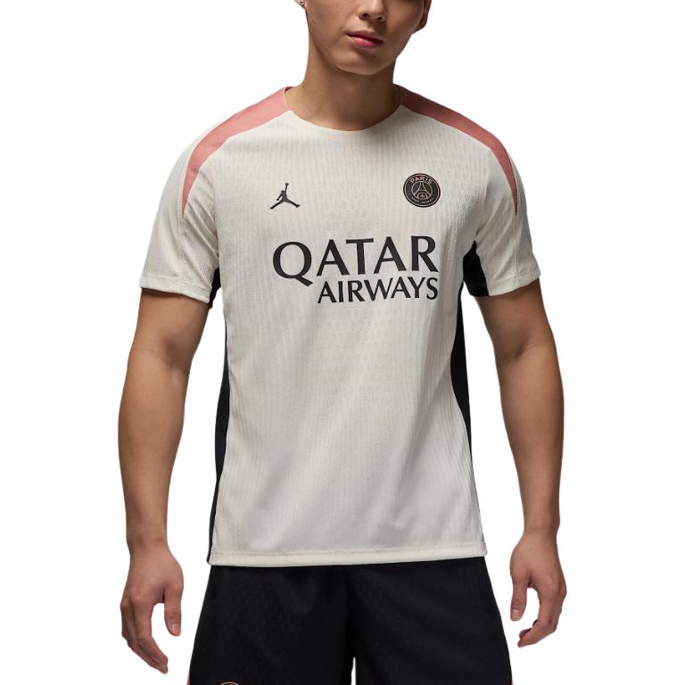 Jordan Мужская футбольная майка Sport Dri FIT Paris Saint Germain, цвет слоновая кость/черный/ржаво-розовый/черный
Jordan Мужская футбольная майка Sport Dri FIT Paris Saint Germain, цвет слоновая кость/черный/ржаво-розовый/черный