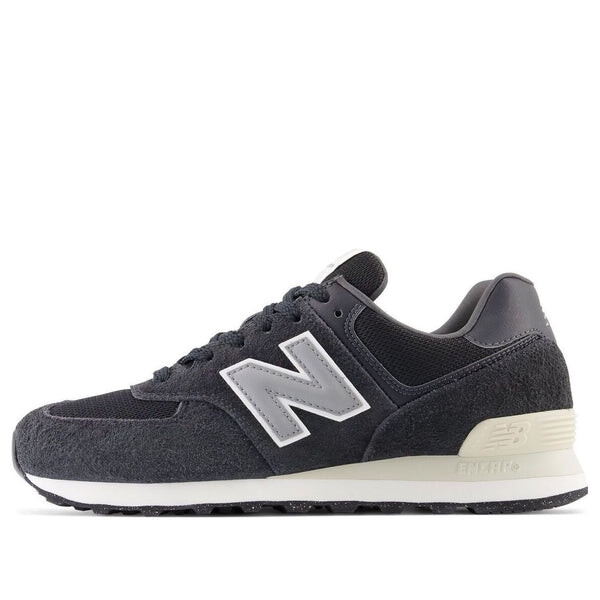 Кроссовки 574 New Balance, черный
Кроссовки 574 New Balance, черный