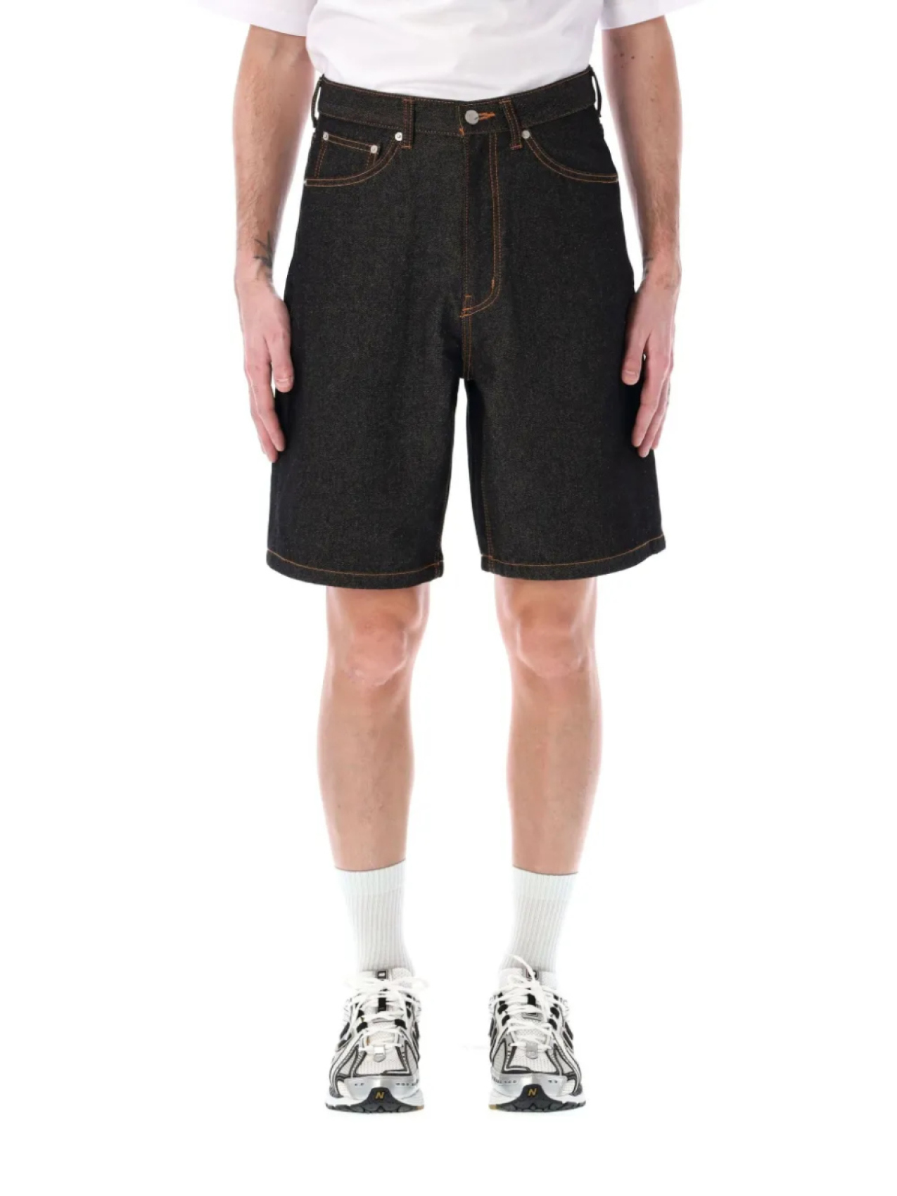 Джинсовые шорты с нашивками XLarge, черный
Джинсовые шорты с нашивками XLarge, черный