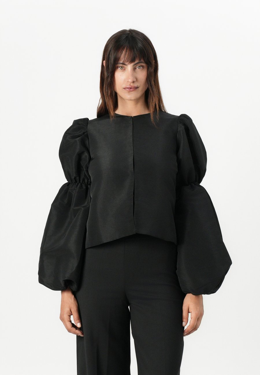 Блуза Malina ZOEY BLOUSE, Black
Блуза Malina ZOEY BLOUSE, Black