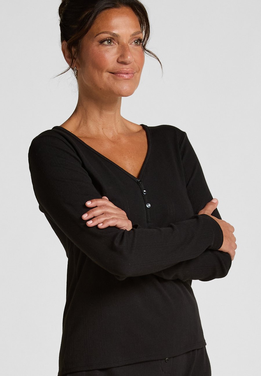 Пижамный топ Hunkemöller LONGSLEEVED HENLEY, Black
Пижамный топ Hunkemöller LONGSLEEVED HENLEY, Black
