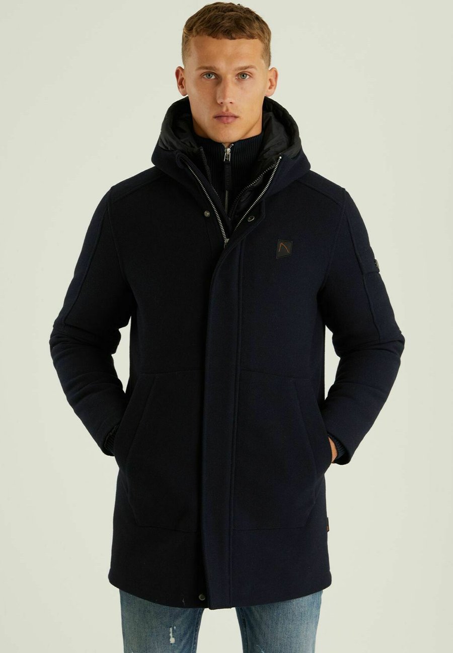 Пальто CHASIN' STELLAR WOOL PARKA, Dark Blue
Пальто CHASIN' STELLAR WOOL PARKA, Dark Blue