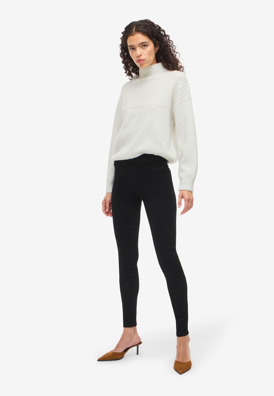 Джемпер Noisy May Jumper, Eggnog/Off-White
Джемпер Noisy May Jumper, Eggnog/Off-White