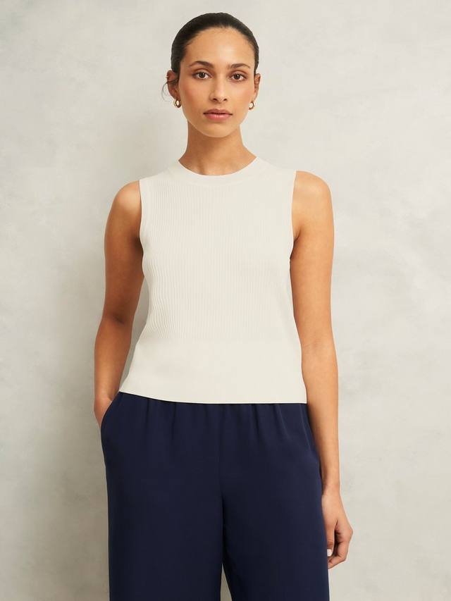 Трикотажный топ в рубчик от aubrey Hobbs, цвет Hobbs Ivory
Трикотажный топ в рубчик от aubrey Hobbs, цвет Hobbs Ivory