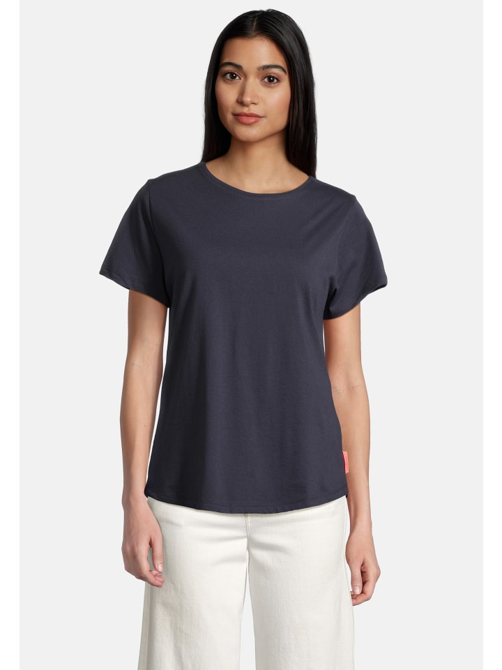 Рубашка STEENTJE темно-синего цвета Salzhaut
Рубашка STEENTJE темно-синего цвета Salzhaut