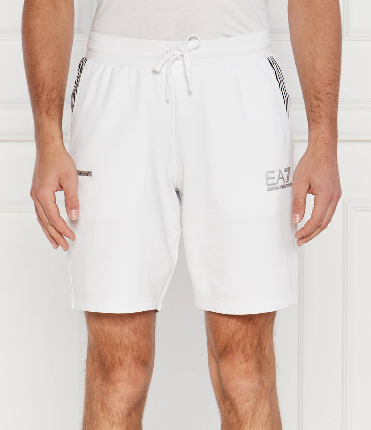 Спортивные шорты EA7 Regular Fit, белый
Спортивные шорты EA7 Regular Fit, белый