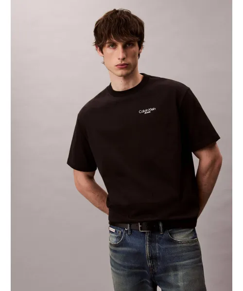 Футболка Loose fit Calvin Klein Jeans, черный
Футболка Loose fit Calvin Klein Jeans, черный