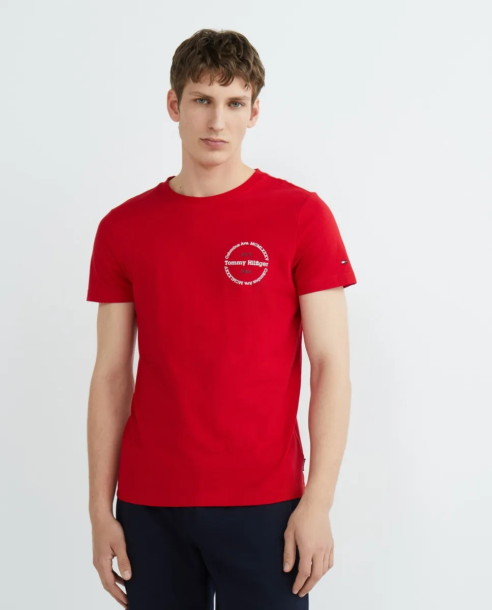 Футболка с короткими рукавами и круглым печатным логотипом Tommy Hilfiger, красный
Футболка с короткими рукавами и круглым печатным логотипом Tommy Hilfiger, красный