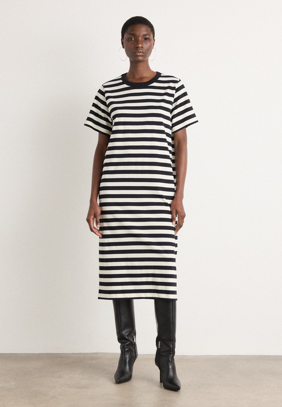 Платье Mads Nørgaard ELLY DRESS, Black/Vanilla Ice/Grey
Платье Mads Nørgaard ELLY DRESS, Black/Vanilla Ice/Grey
