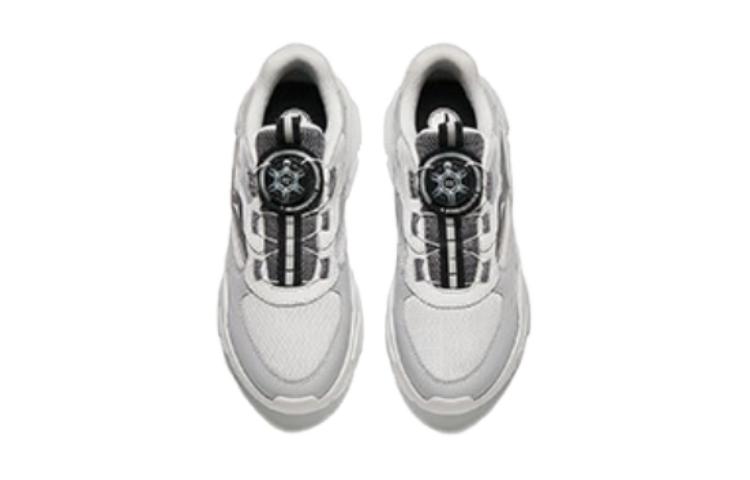 Низкие детские беговые кроссовки бело-серые Antakids
Низкие детские беговые кроссовки бело-серые Antakids