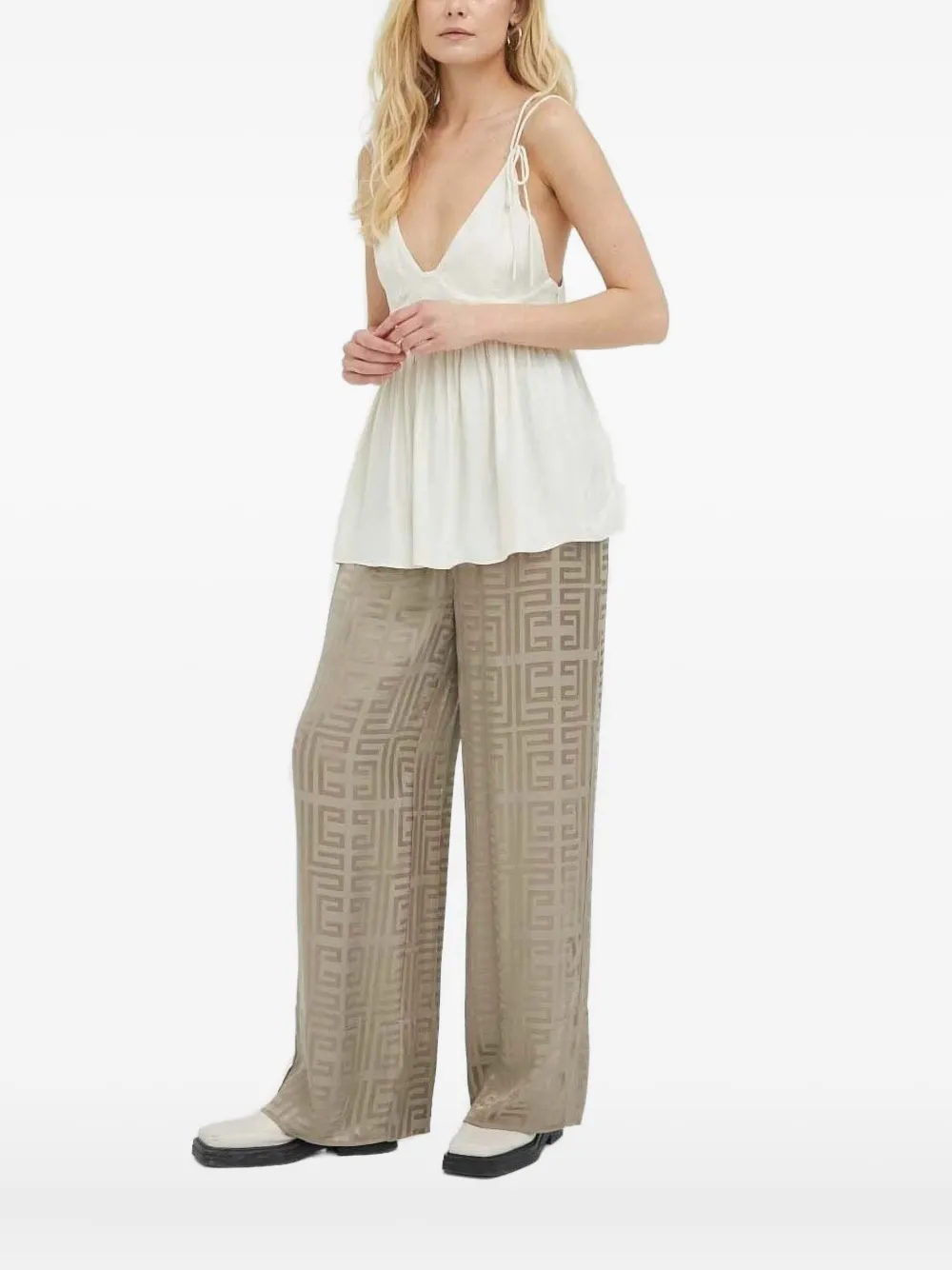 Блузка с завязками и сборками lovechild, белый
Блузка с завязками и сборками lovechild, белый