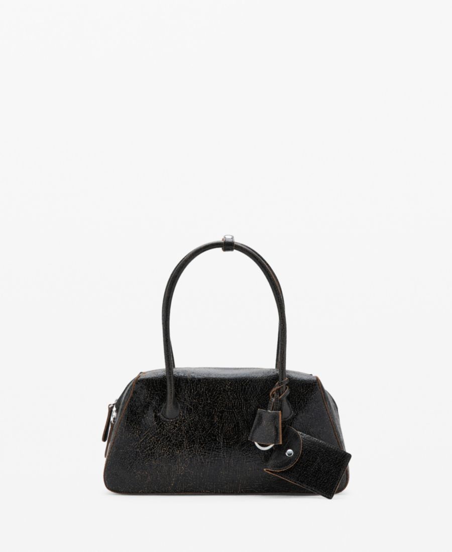 Женская кожаная сумка через плечо Charms MANGO, Black
Женская кожаная сумка через плечо Charms MANGO, Black