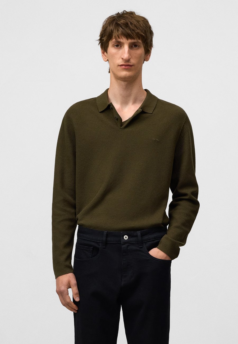 Поло ADOLFO DOMINGUEZ Polo shirt, Khaki, Хаки, Поло ADOLFO DOMINGUEZ Polo shirt, Khaki
Поло ADOLFO DOMINGUEZ Polo shirt, Khaki, Хаки, Поло ADOLFO DOMINGUEZ Polo shirt, Khaki