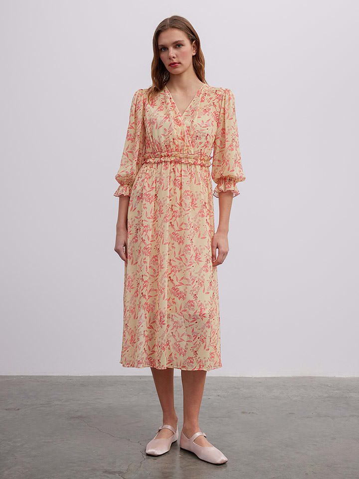 Длинное платье BGN
Длинное платье BGN