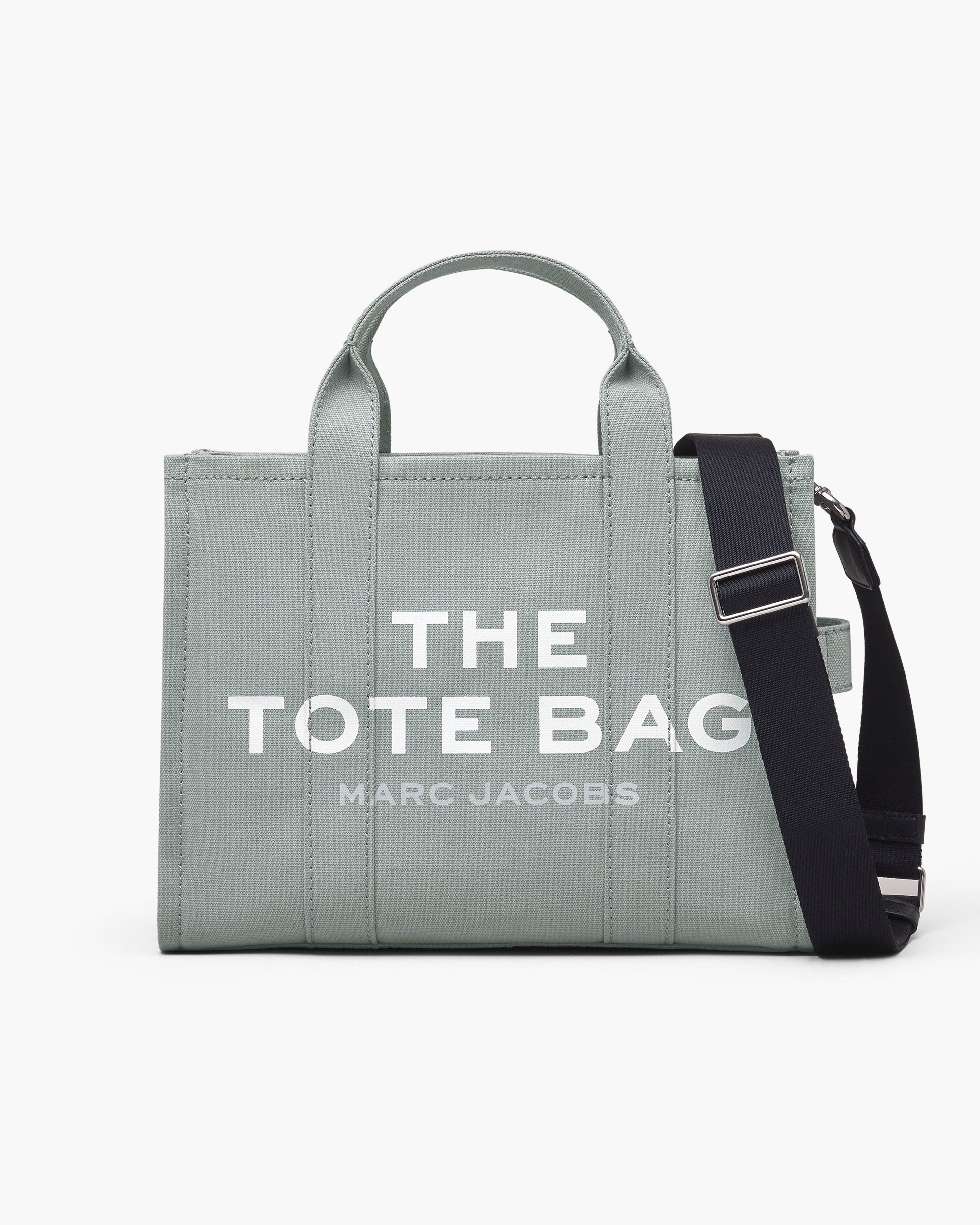 Сумка-тоут среднего размера из холста Marc Jacobs, цвет Wolf Grey
Сумка-тоут среднего размера из холста Marc Jacobs, цвет Wolf Grey