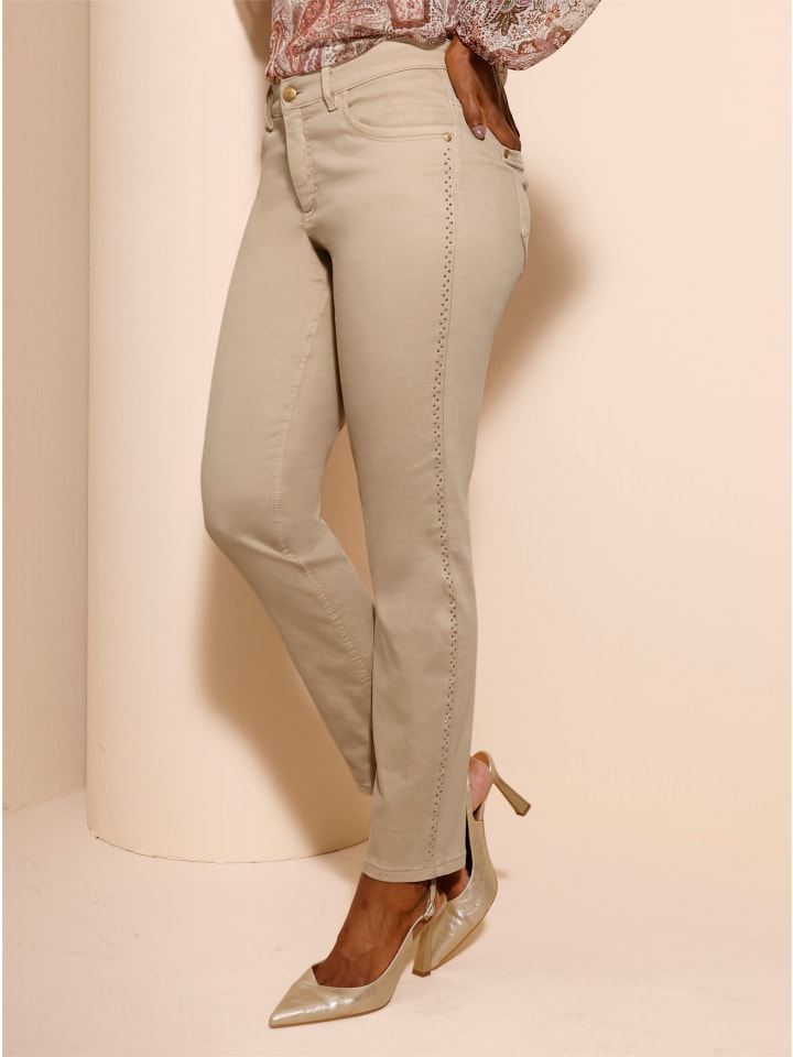 Джинсы бежевого цвета ascari
Джинсы бежевого цвета ascari