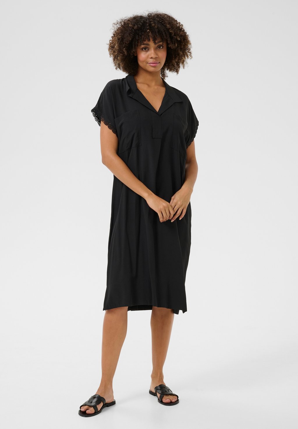 Платье-рубашка CUASMINE Culture, черный
Платье-рубашка CUASMINE Culture, черный