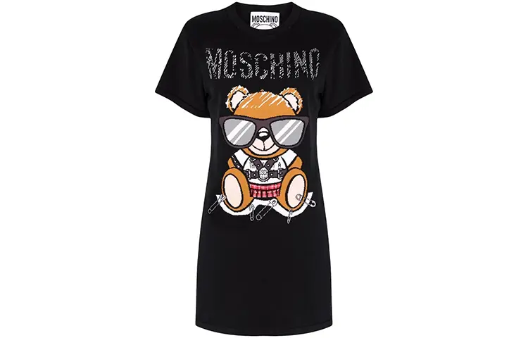 MOSCHINO Женское черное платье с коротким рукавом
MOSCHINO Женское черное платье с коротким рукавом