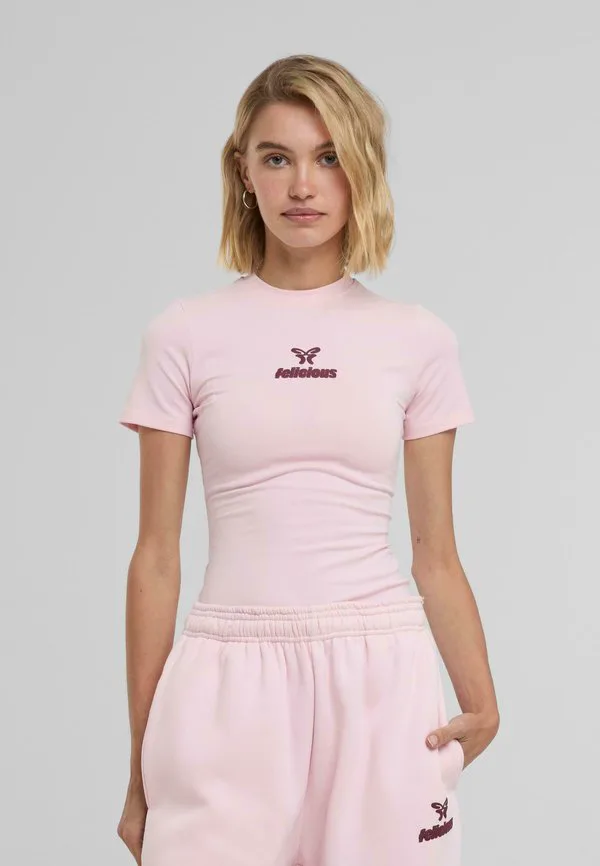 Футболка с принтом Felicious, Pink, Розовый, Футболка с принтом Felicious, Pink
Футболка с принтом Felicious, Pink, Розовый, Футболка с принтом Felicious, Pink