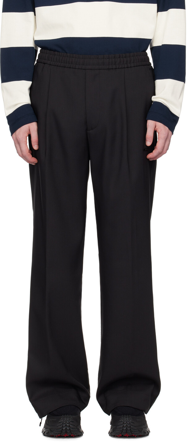 Брюки для бега трусцой Moncler
Брюки для бега трусцой Moncler