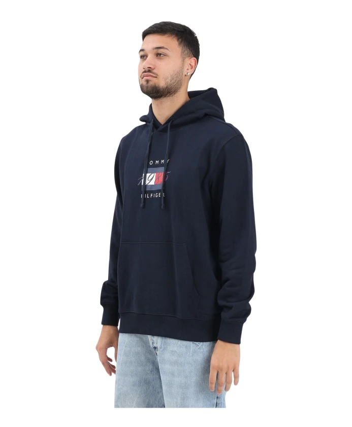 Худи с изображением флага 1985 года Tommy Hilfiger, синий
Худи с изображением флага 1985 года Tommy Hilfiger, синий
