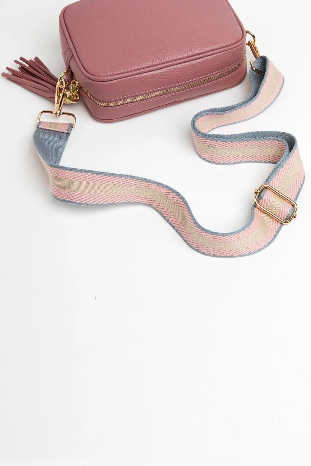 Сумка через плечо 'Verona' с кисточкой и ремешком пастельных тонов Betsy & Floss, розовый
Сумка через плечо 'Verona' с кисточкой и ремешком пастельных тонов Betsy & Floss, розовый