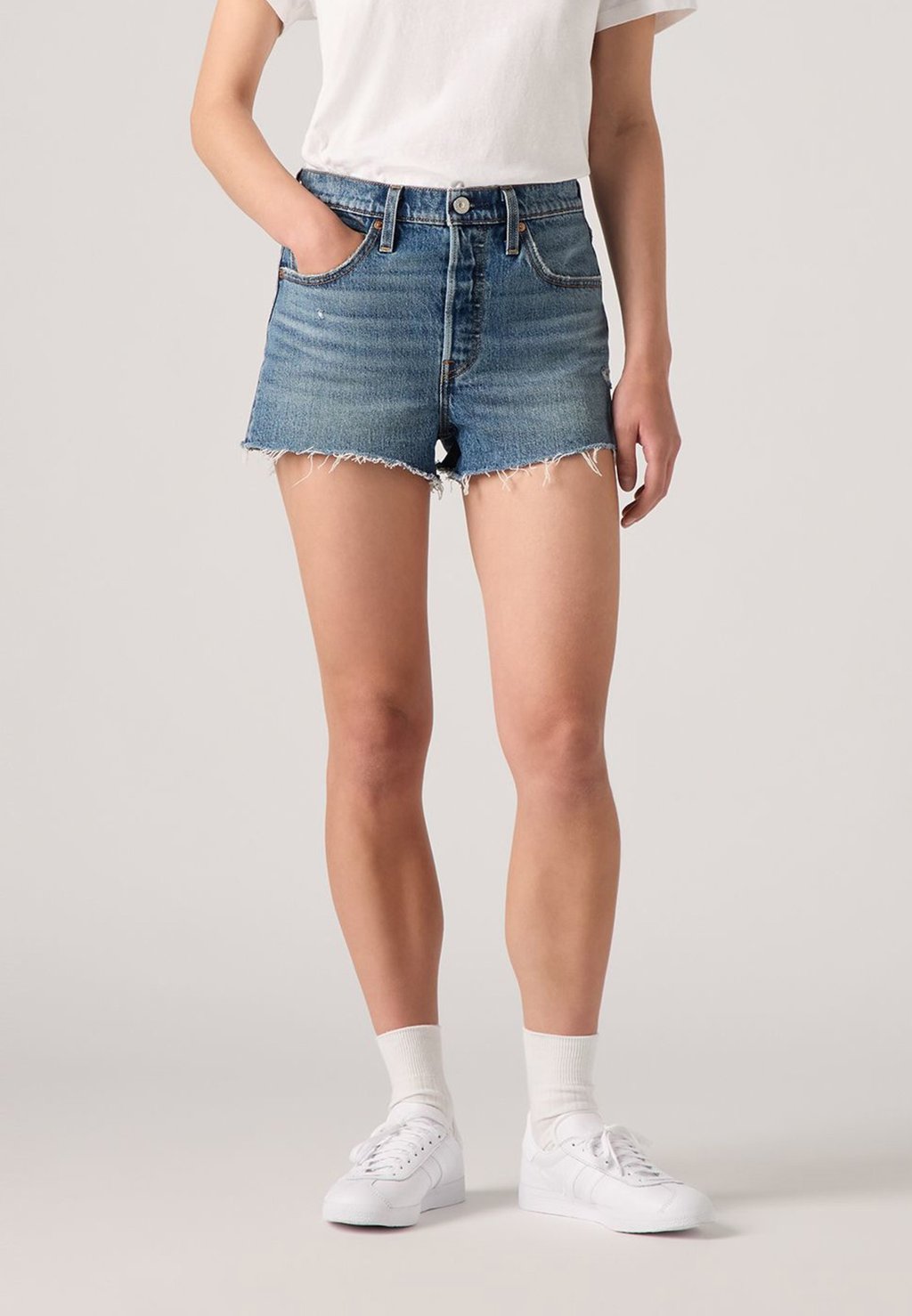 Джинсовые шорты 501 ORIGINAL SHORT Levi's, цвет Blue Denim
Джинсовые шорты 501 ORIGINAL SHORT Levi's, цвет Blue Denim