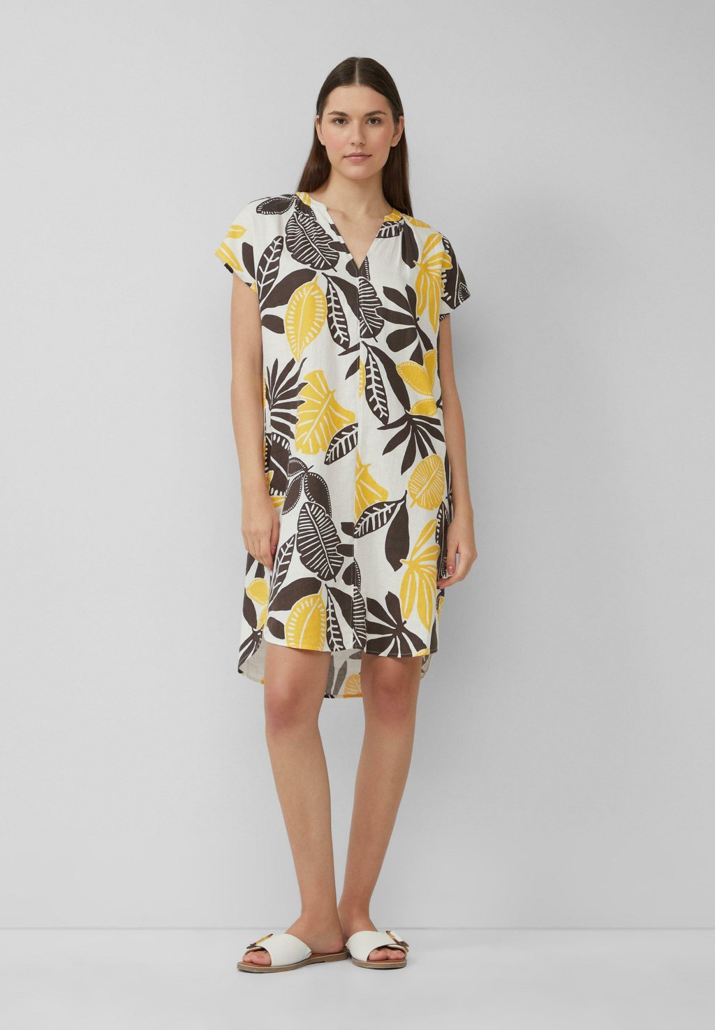 Повседневное платье s.Oliver, кремовый
Повседневное платье s.Oliver, кремовый