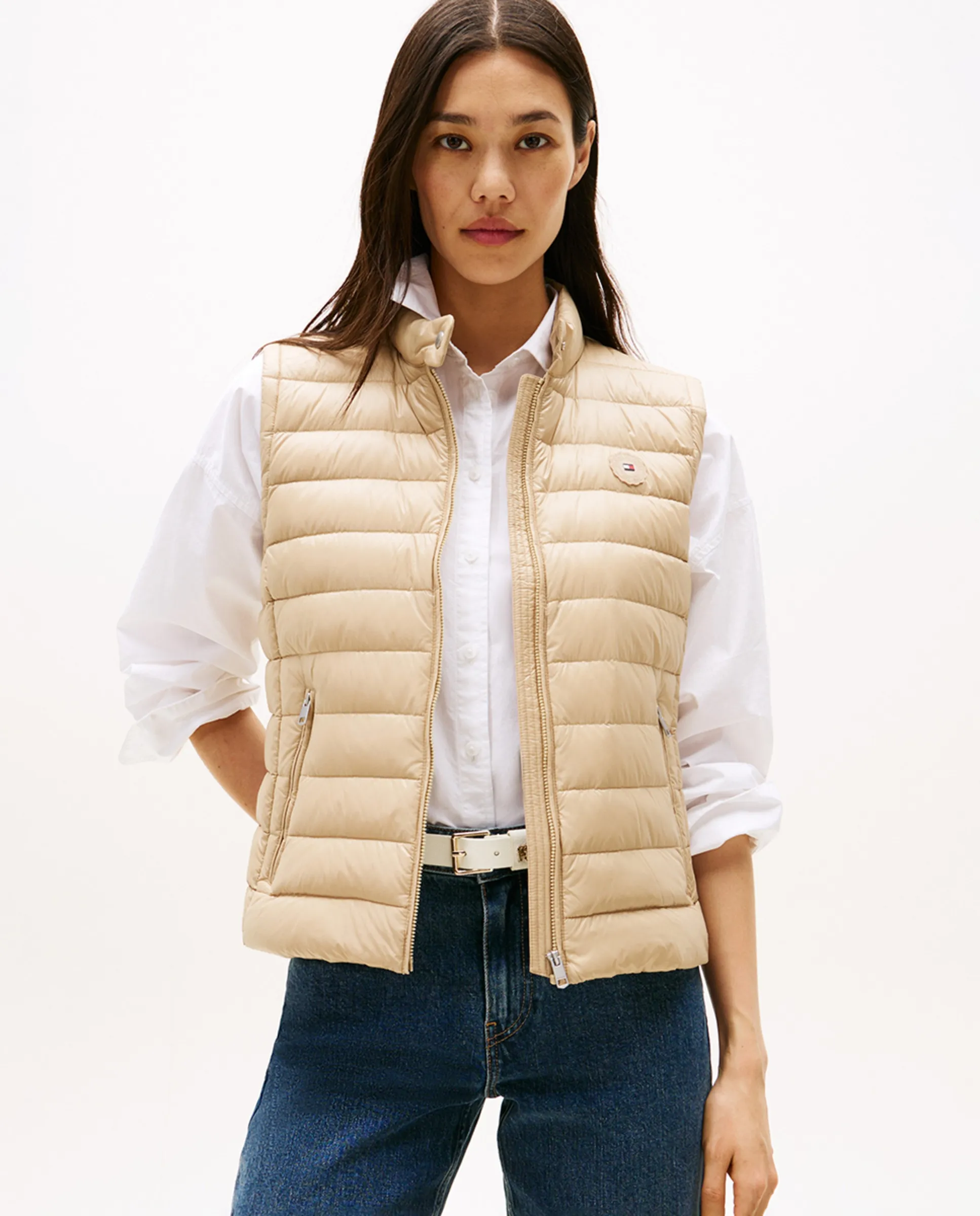 Женская стеганая куртка на молнии Tommy Hilfiger, бежевый
Женская стеганая куртка на молнии Tommy Hilfiger, бежевый