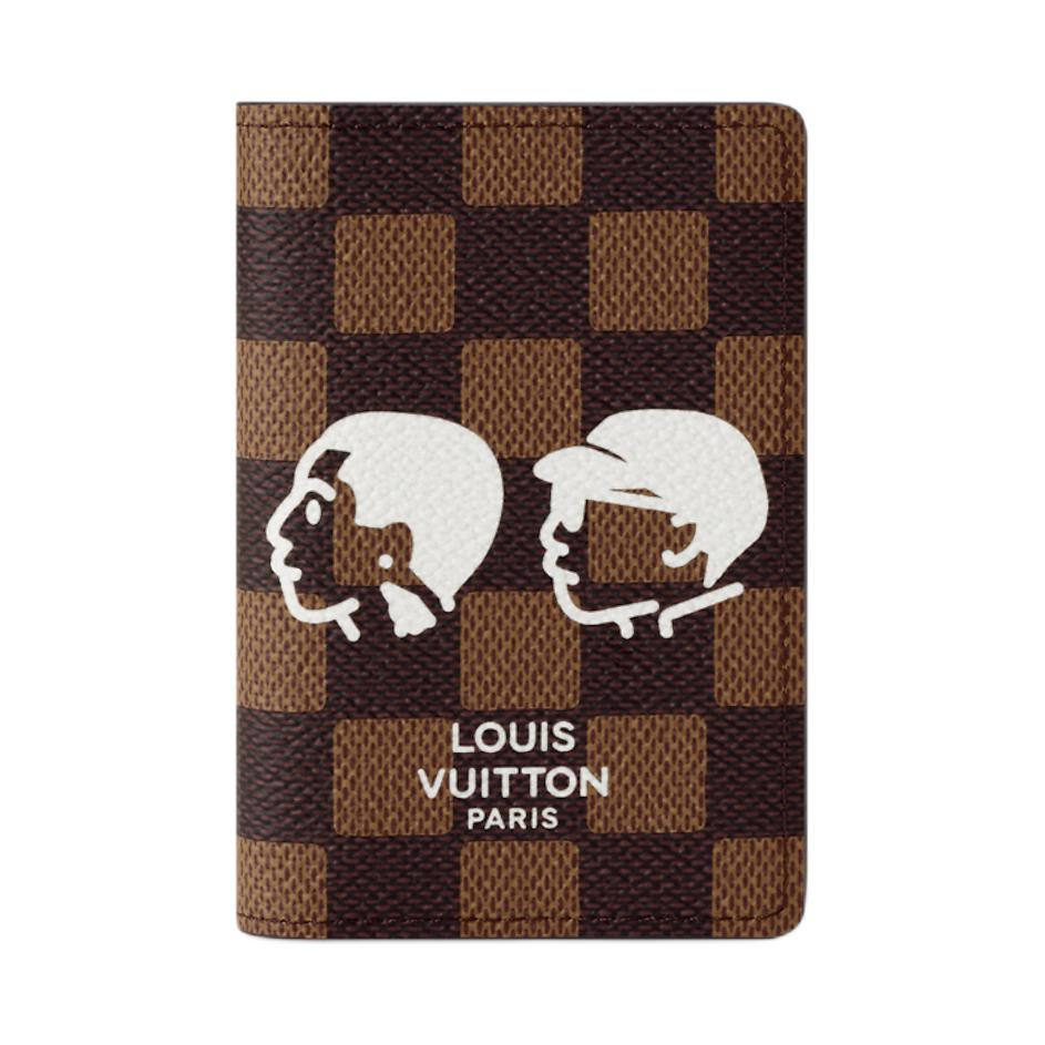 LOUIS VUITTON Кошелёк
LOUIS VUITTON Кошелёк