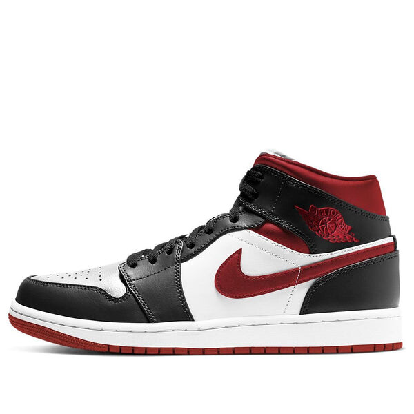 Кроссовки 1 mid 'black white gym red' Air Jordan, белый
Кроссовки 1 mid 'black white gym red' Air Jordan, белый