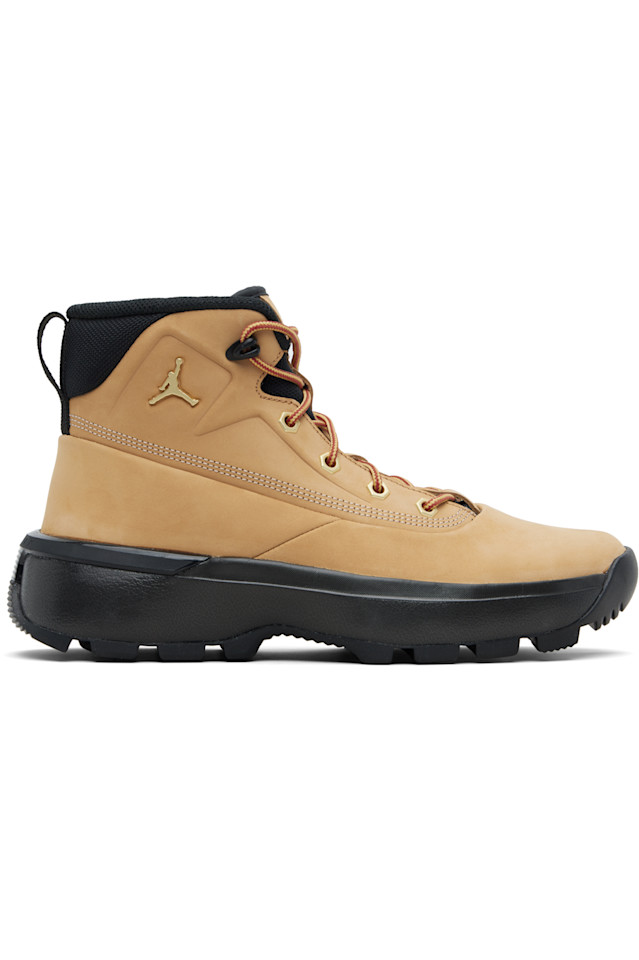 Nike Jordan Ботинки Jordan City бежевого цвета
Nike Jordan Ботинки Jordan City бежевого цвета