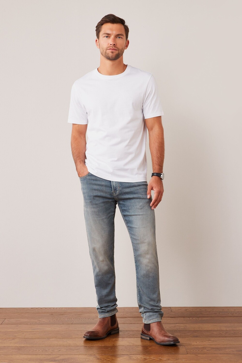 Футболка Essential с круглым вырезом Next, белый
Футболка Essential с круглым вырезом Next, белый