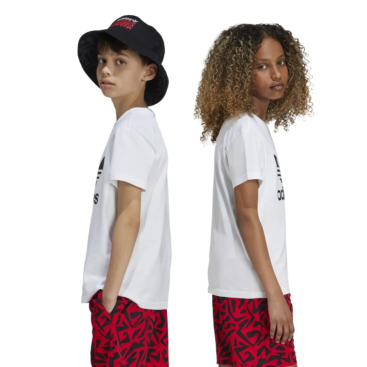 Футболка Adidas Originals "TREFOIL TEE", белый
Футболка Adidas Originals "TREFOIL TEE", белый