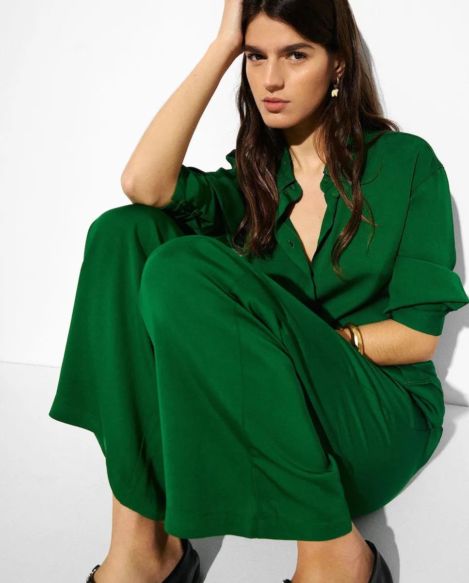 Женские струящиеся брюки с эластичным поясом, однотонные Parfois, зеленый
Женские струящиеся брюки с эластичным поясом, однотонные Parfois, зеленый