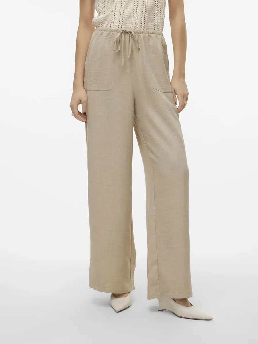 Брюки-слипоны Vero Moda "VMMELANEY HW LOOSE PANT WVN GA NOOS", цвет Overcast Detail:Melange
Брюки-слипоны Vero Moda "VMMELANEY HW LOOSE PANT WVN GA NOOS", цвет Overcast Detail:Melange
