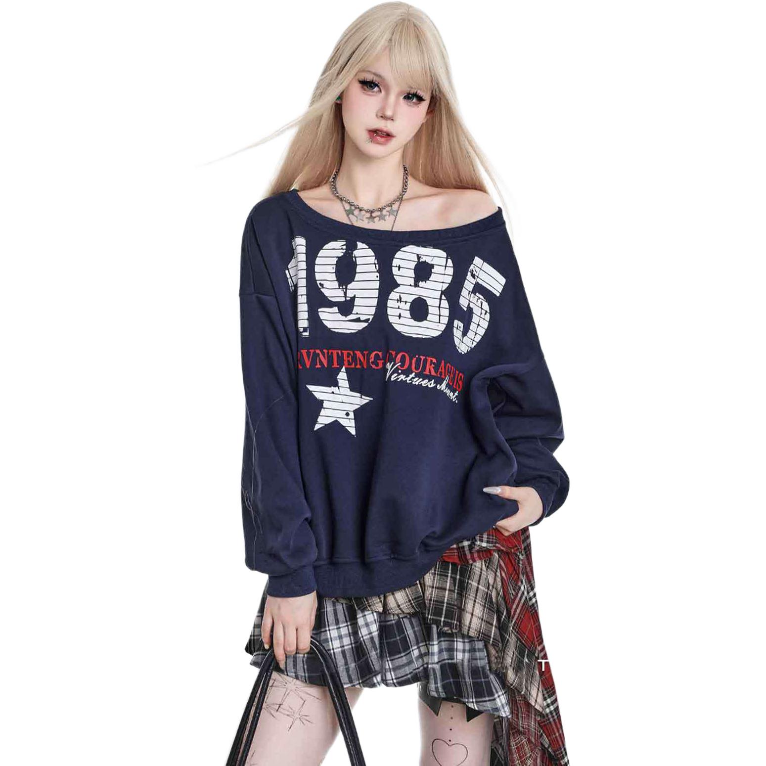 NEVER RULE Свитшот Women's Navy Blue с лодочкой
NEVER RULE Свитшот Women's Navy Blue с лодочкой