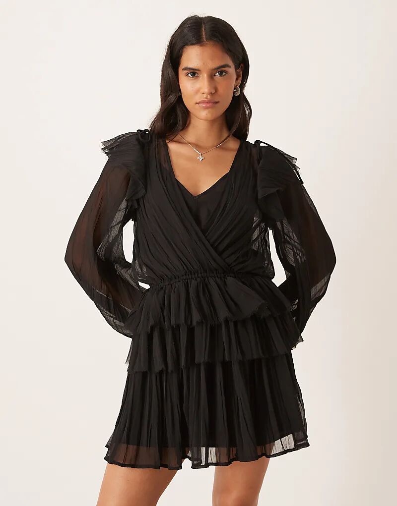 Мини-платье ASOS DESIGN с V-образным вырезом и оборками черного цвета
Мини-платье ASOS DESIGN с V-образным вырезом и оборками черного цвета
