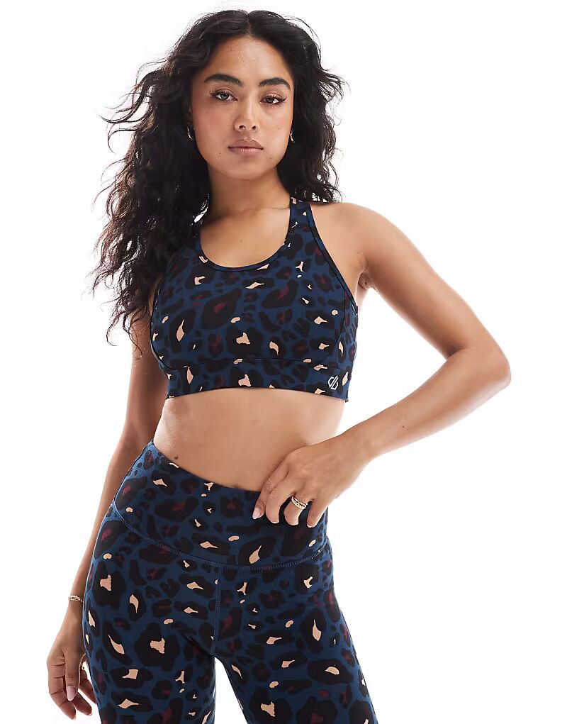 Бюстгальтер Dare 2b Swift II из джинсовой ткани цвета лунного света с леопардовым принтом — MBLUE
Бюстгальтер Dare 2b Swift II из джинсовой ткани цвета лунного света с леопардовым принтом — MBLUE