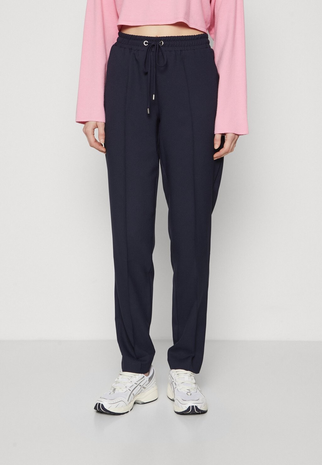 Брюки ONLRAYANNA STRING ONLY Tall, цвет night sky
Брюки ONLRAYANNA STRING ONLY Tall, цвет night sky