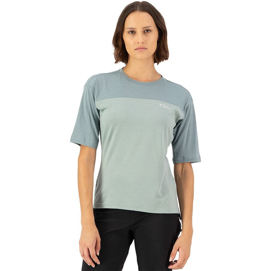 Футболка Mons Royale Diversion Merino Short-Sleeve Bike Mons Royale, Dew/Desert Sage
Футболка Mons Royale Diversion Merino Short-Sleeve Bike Mons Royale, Dew/Desert Sage