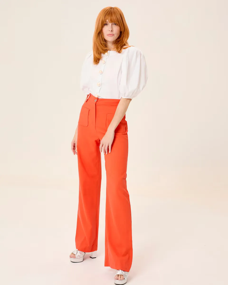 Женская блузка Jane с буфовыми рукавами и жемчужными пуговицами Dolores Promesas, белый
Женская блузка Jane с буфовыми рукавами и жемчужными пуговицами Dolores Promesas, белый